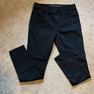 EUC Womens American Eagle Size 12 Black Hi-Rise Super Stretch Jeggings in Black
